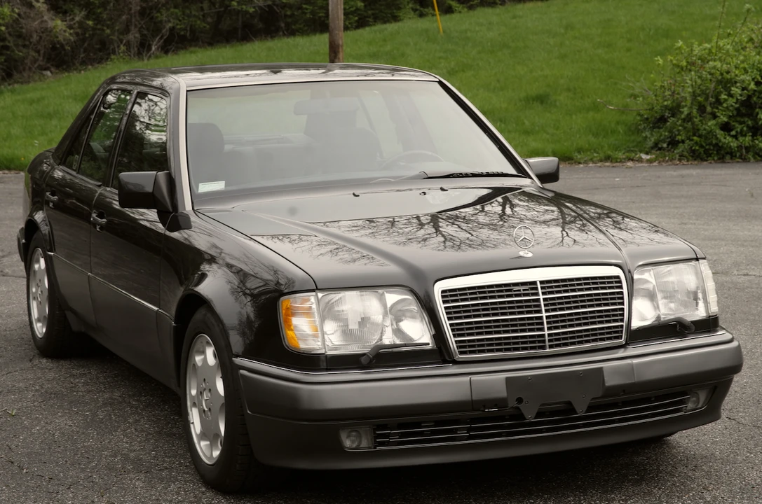 1992 Mercedes-Benz 500E & E500 - Image 13 of 31