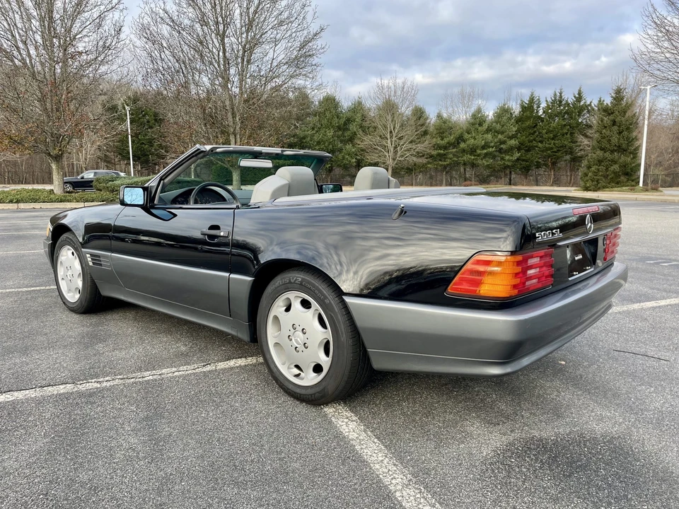 1992 Mercedes-Benz R129 SL-Class - Image 13 of 31