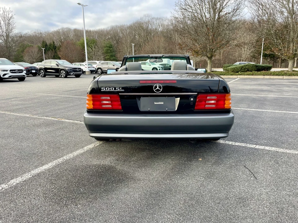 1992 Mercedes-Benz R129 SL-Class - Image 12 of 31