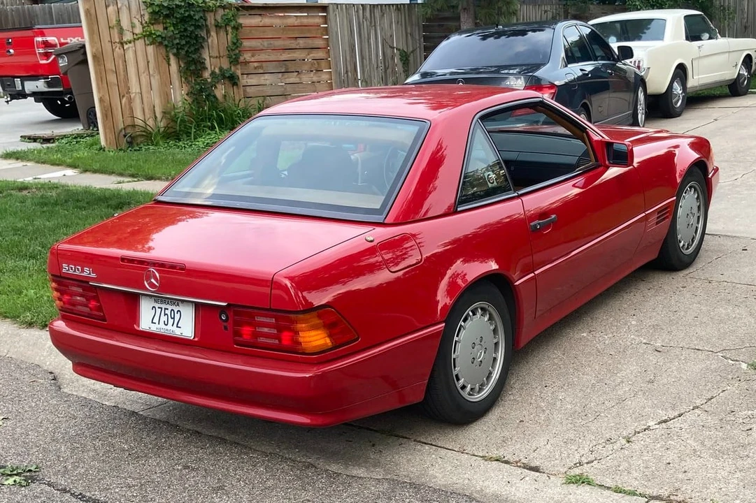 1992 Mercedes-Benz R129 SL-Class - Image 8 of 31