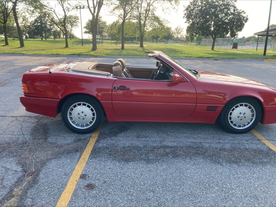 1992 Mercedes-Benz R129 SL-Class - Image 13 of 31