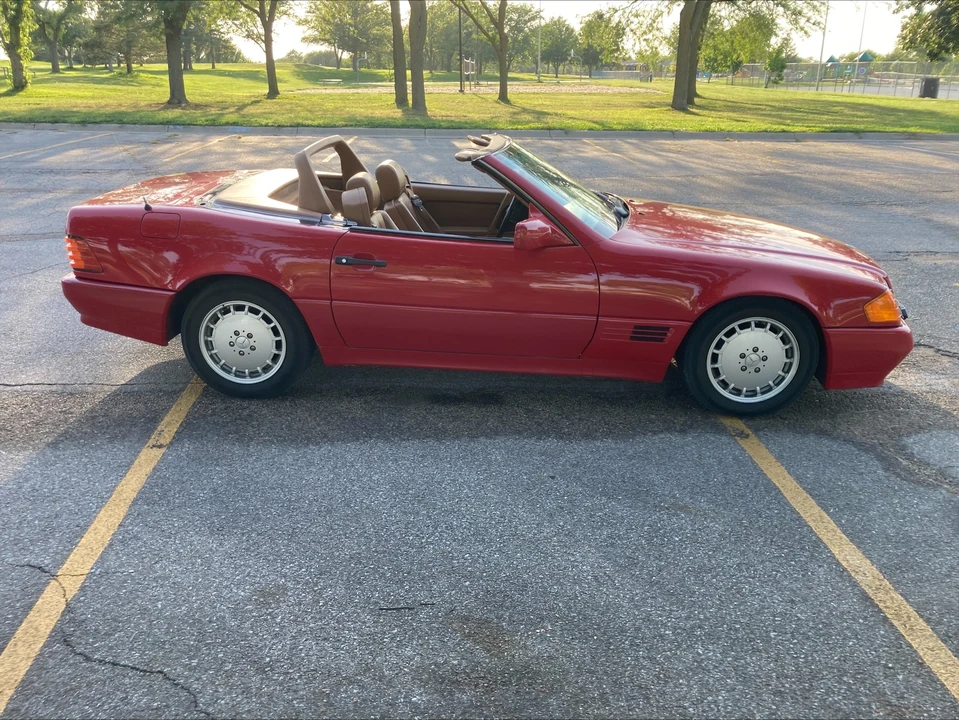 1992 Mercedes-Benz R129 SL-Class - Image 12 of 31