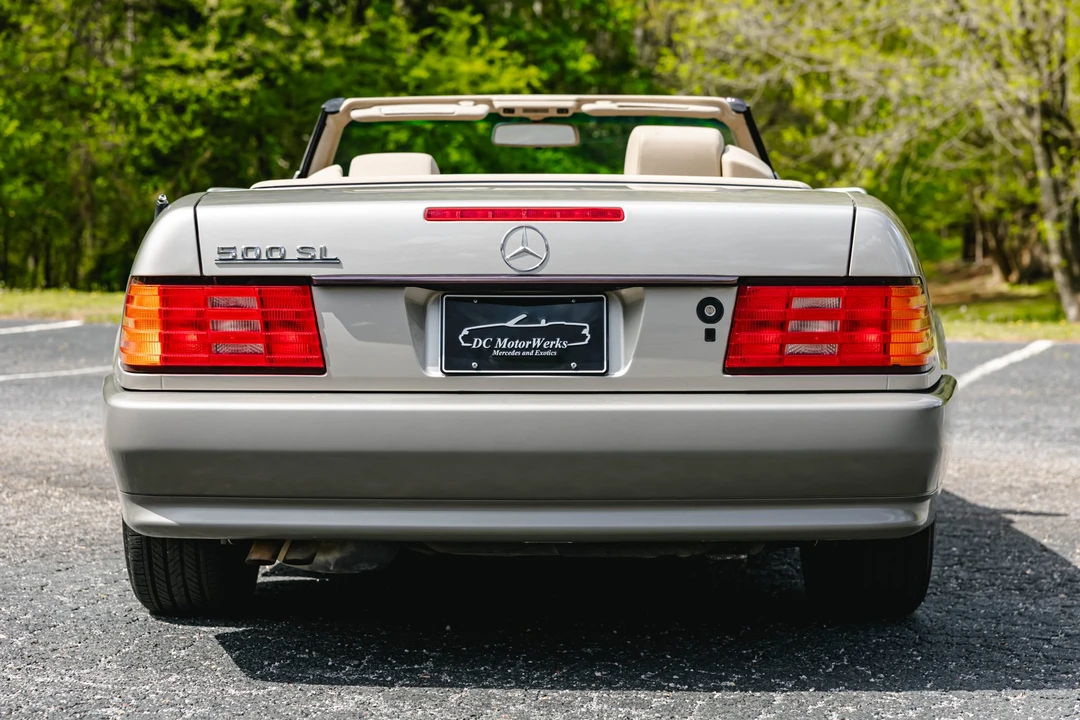 1992 Mercedes-Benz R129 SL-Class - Image 12 of 31