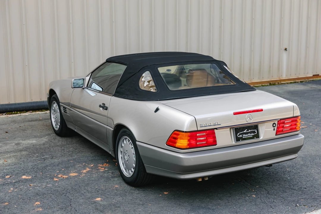 1992 Mercedes-Benz R129 SL-Class - Image 26 of 31