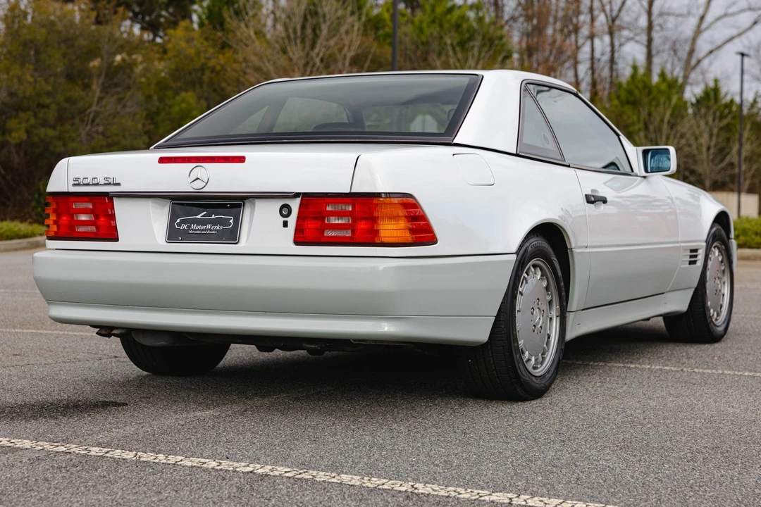 1992 Mercedes-Benz R129 SL-Class - Image 15 of 31