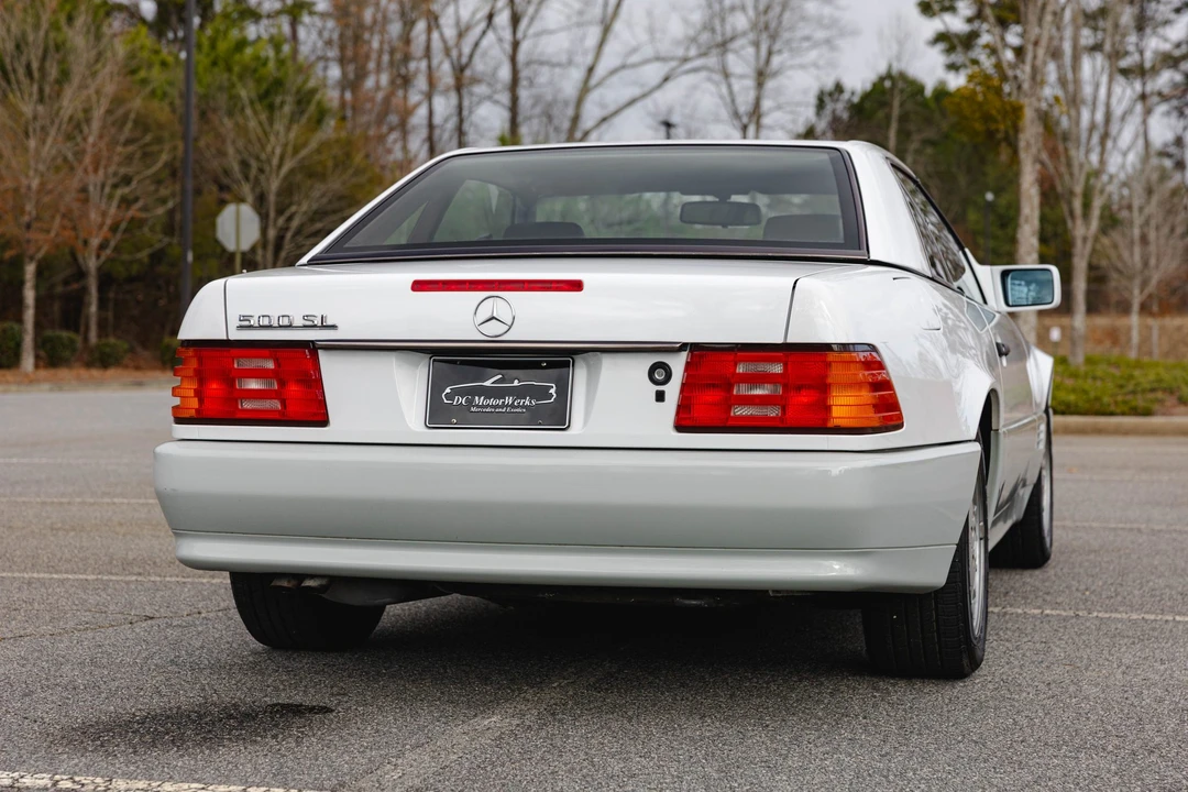 1992 Mercedes-Benz R129 SL-Class - Image 14 of 31
