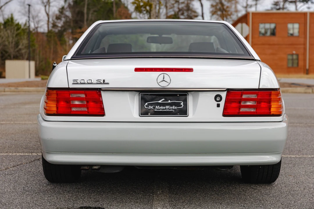 1992 Mercedes-Benz R129 SL-Class - Image 13 of 31