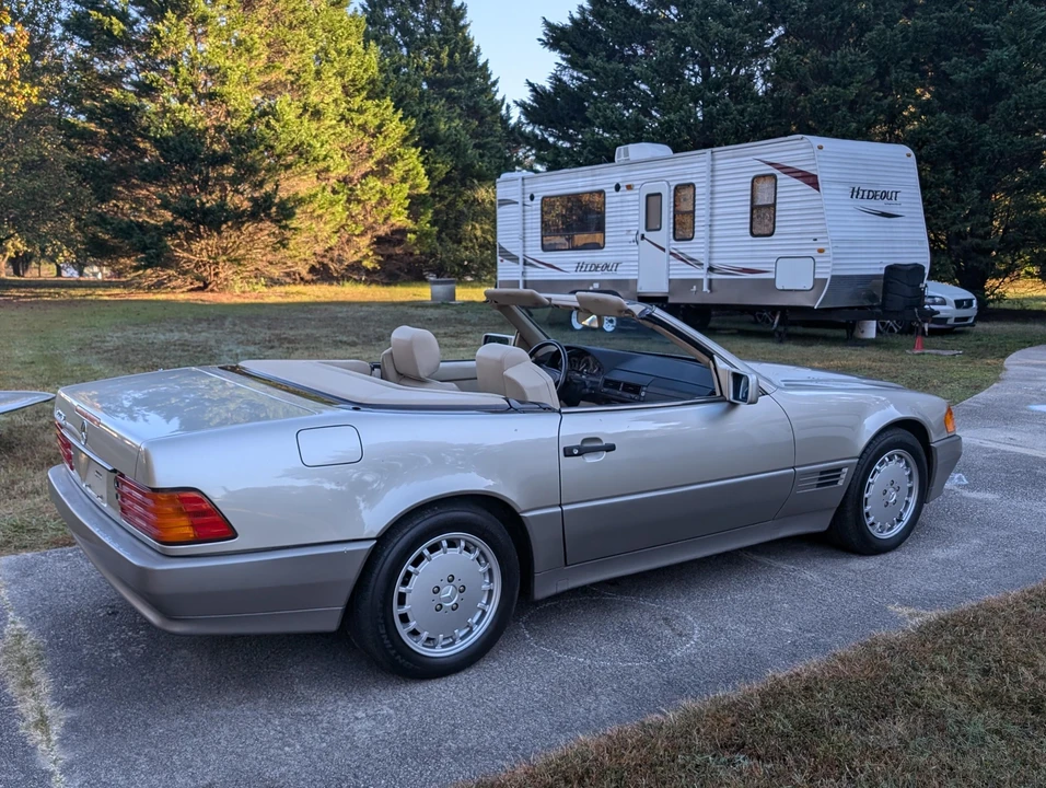 1992 Mercedes-Benz R129 SL-Class - Image 13 of 31