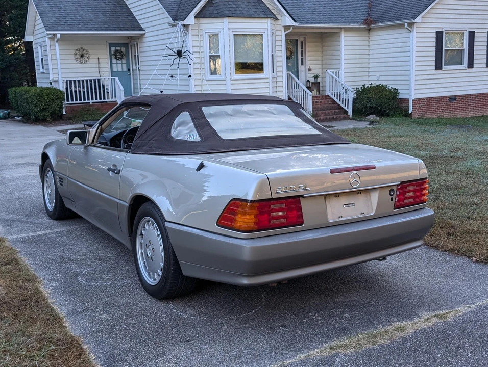 1992 Mercedes-Benz R129 SL-Class - Image 25 of 31