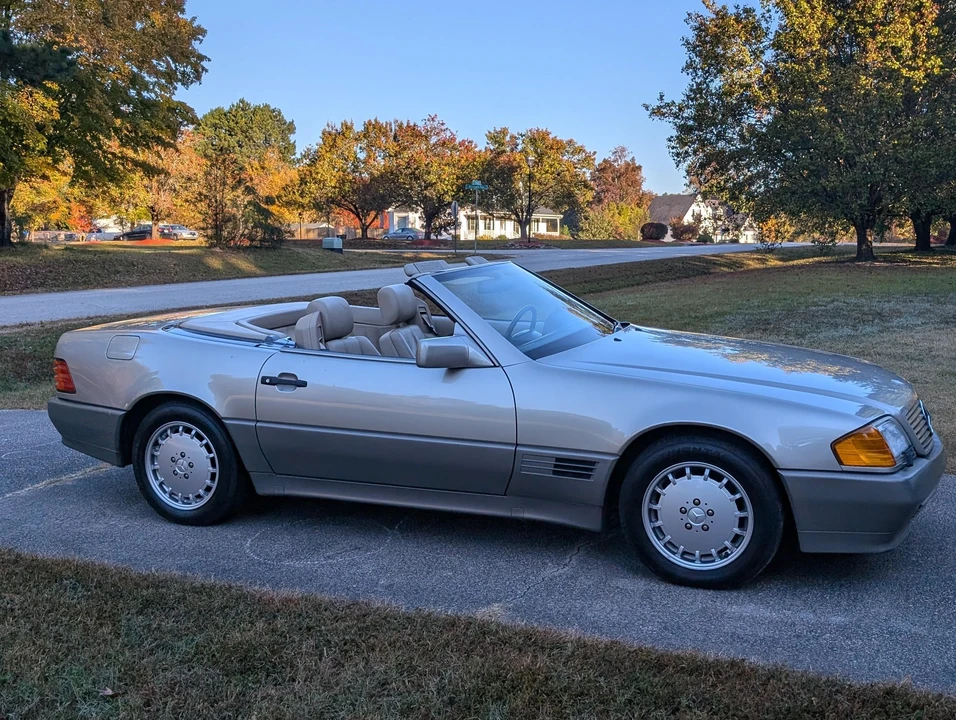 1992 Mercedes-Benz R129 SL-Class - Image 15 of 31