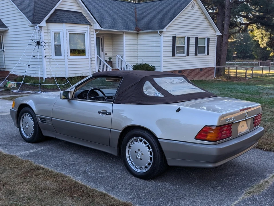 1992 Mercedes-Benz R129 SL-Class - Image 24 of 31