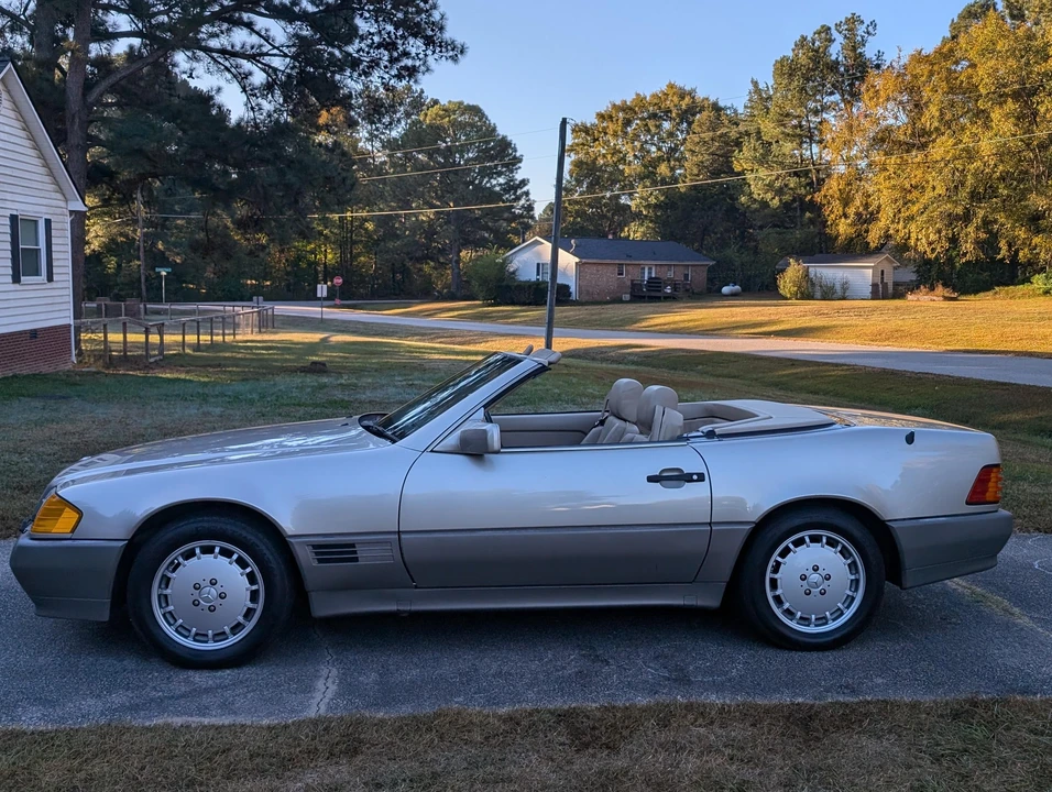 1992 Mercedes-Benz R129 SL-Class - Image 3 of 31