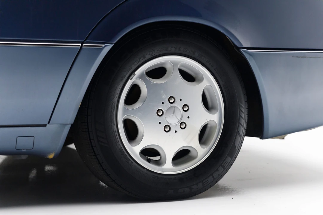 1992 Mercedes-Benz W140 S-Class - Image 31 of 31