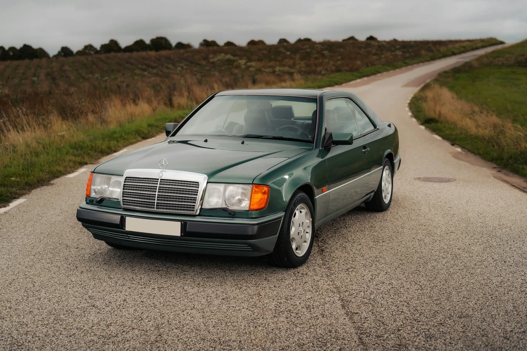 1992 Mercedes-Benz W124 E-Class - Image 9 of 21