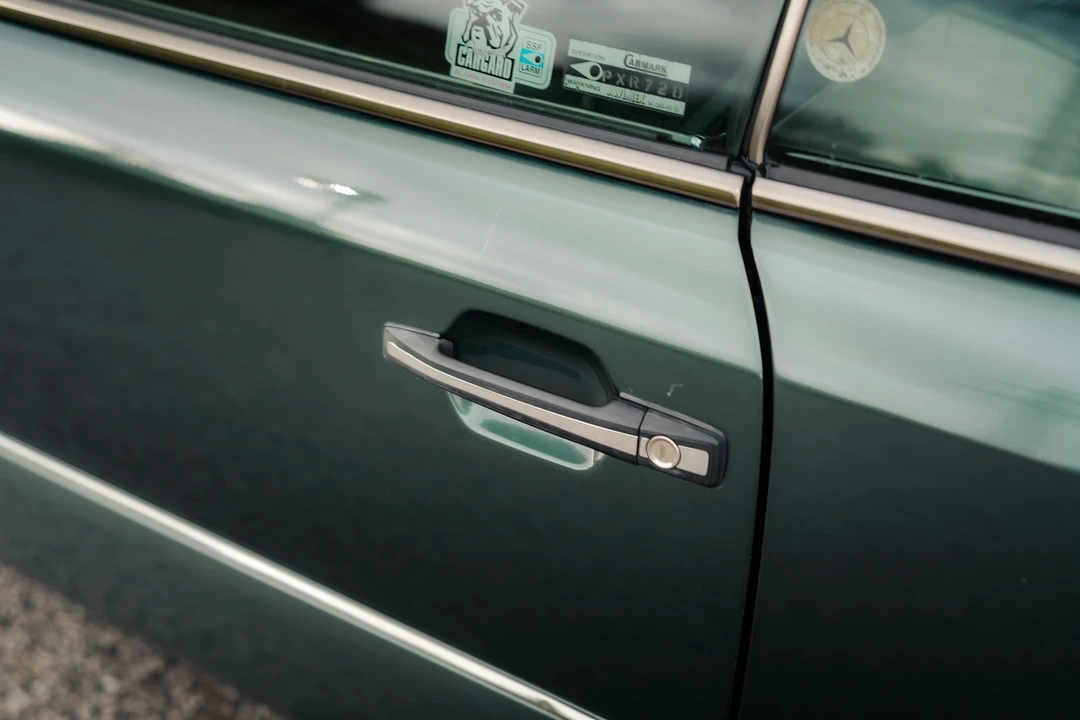 1992 Mercedes-Benz W124 E-Class - Image 15 of 21