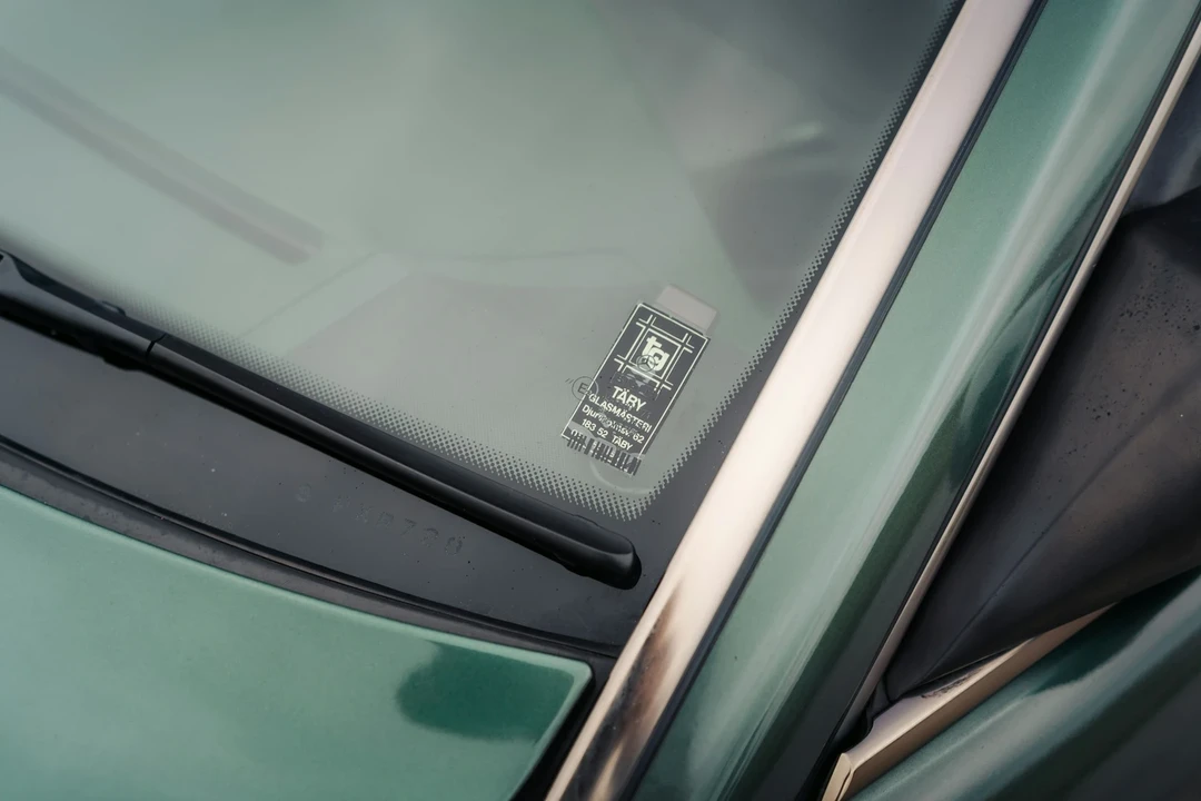 1992 Mercedes-Benz W124 E-Class - Image 17 of 21