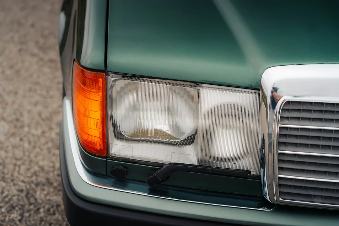 1992 Mercedes-Benz W124 E-Class - Image 21 of 21