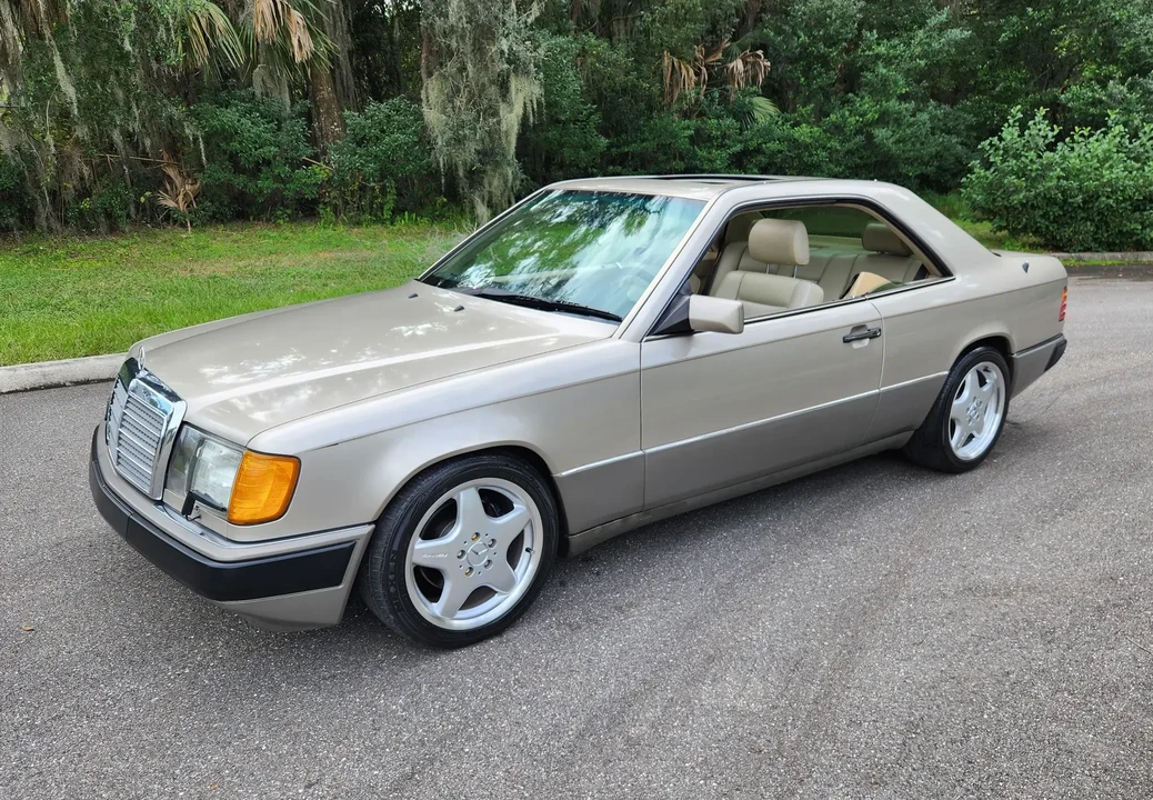 1992 Mercedes-Benz W124 E-Class - Image 4 of 6
