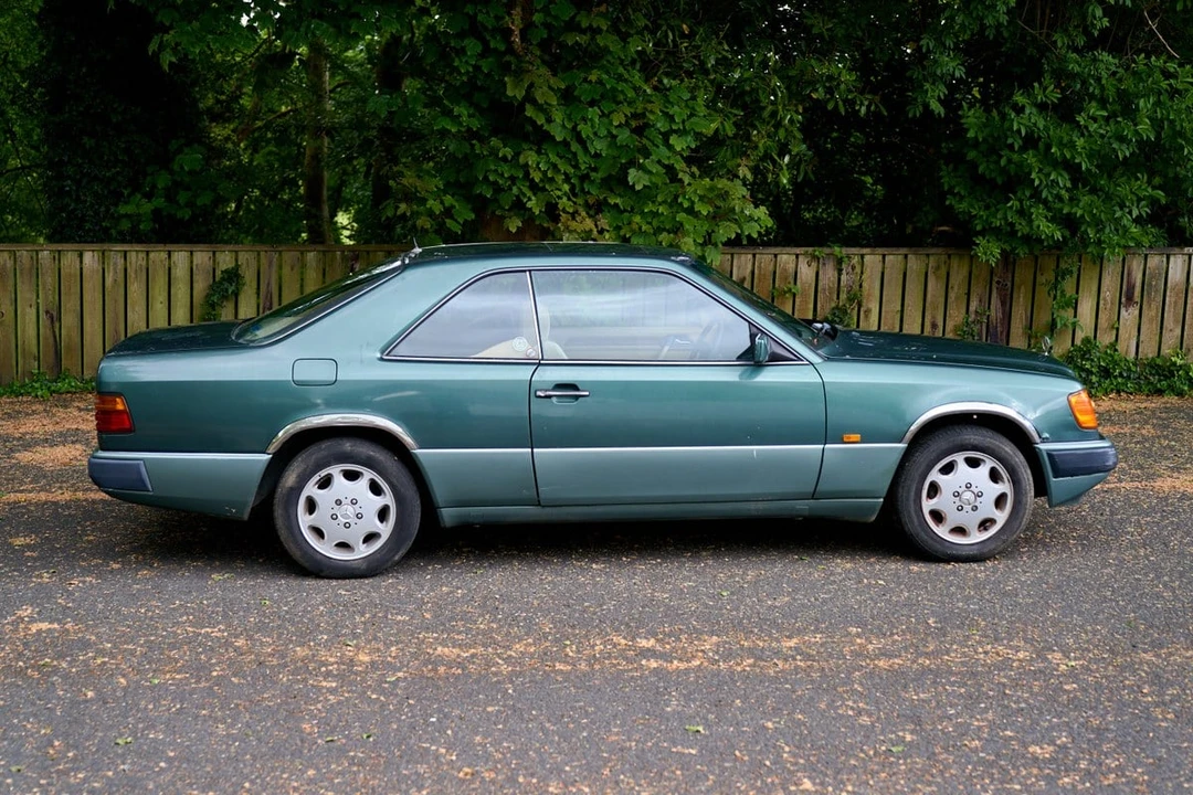 1992 Mercedes-Benz W124 E-Class - Image 12 of 30
