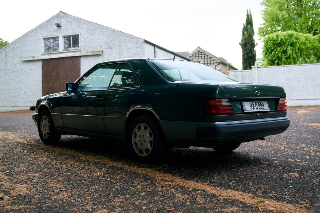 1992 Mercedes-Benz W124 E-Class - Image 8 of 30