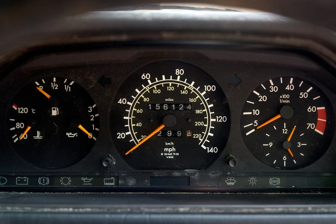 1992 Mercedes-Benz W124 E-Class - Image 30 of 30