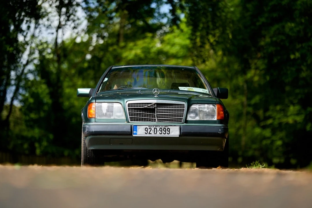 1992 Mercedes-Benz W124 E-Class - Image 10 of 30