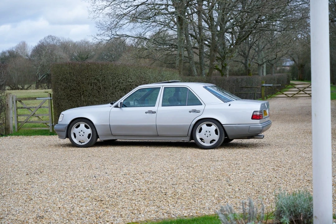 1992 Mercedes-Benz 500E & E500 - Image 12 of 30