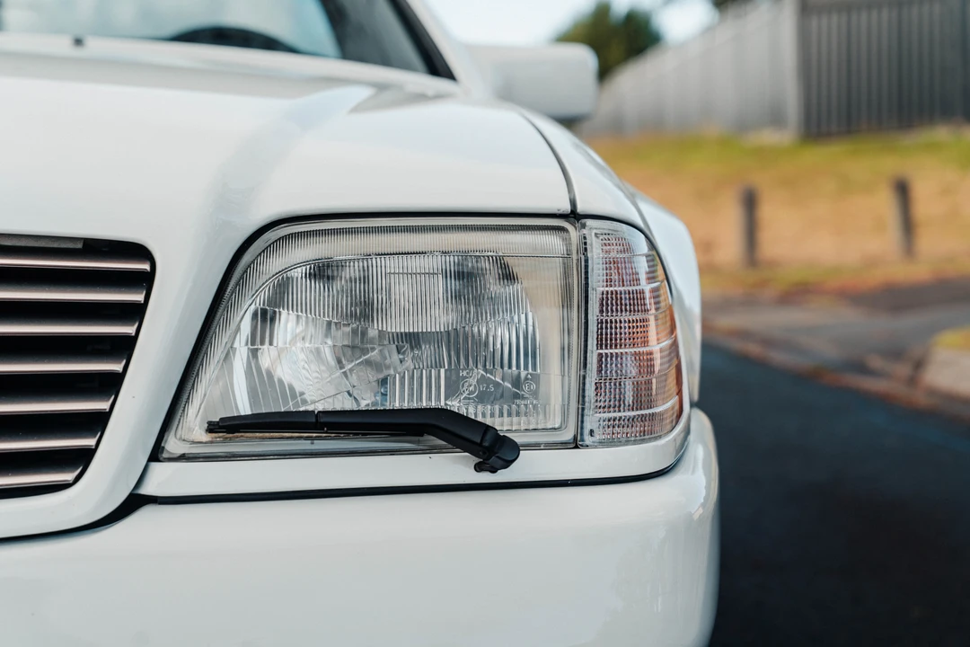 1992 Mercedes-Benz R129 SL-Class - Image 13 of 31