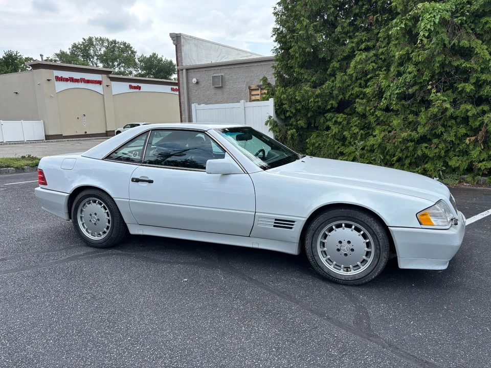1992 Mercedes-Benz R129 SL-Class - Image 15 of 31
