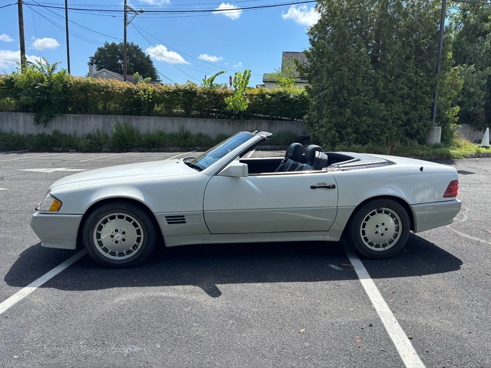 1992 Mercedes-Benz R129 SL-Class - Image 3 of 31