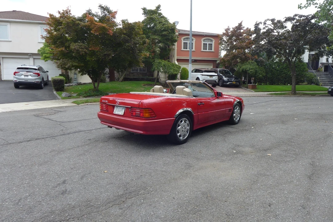 1992 Mercedes-Benz R129 SL-Class - Image 15 of 31