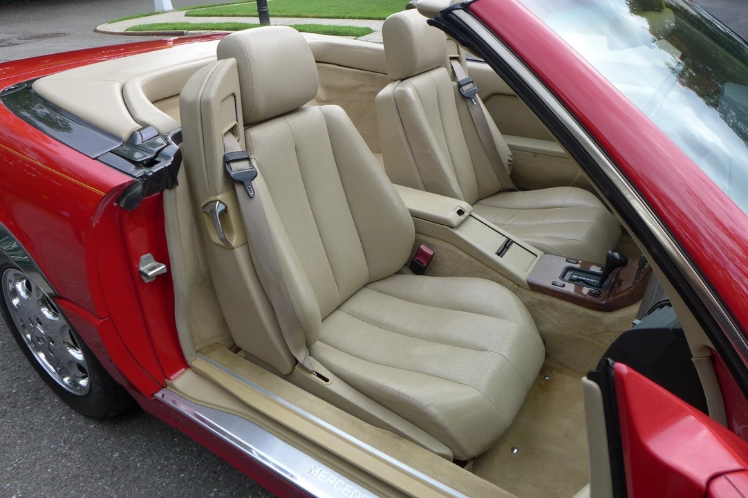 1992 Mercedes-Benz R129 SL-Class - Image 17 of 31