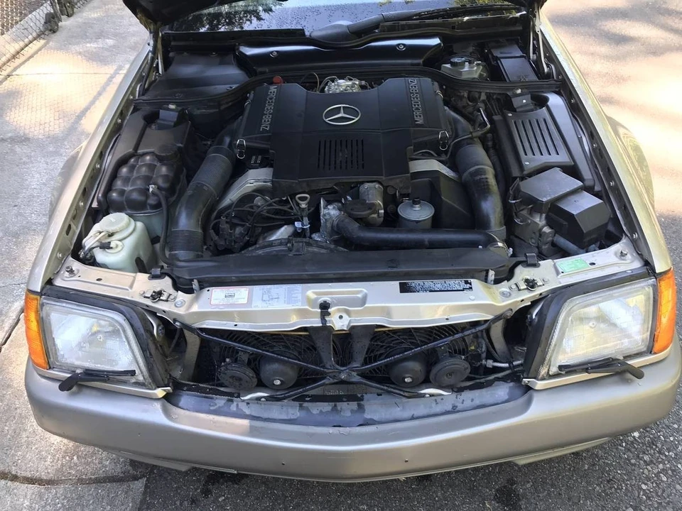 1992 Mercedes-Benz R129 SL-Class - Image 13 of 24