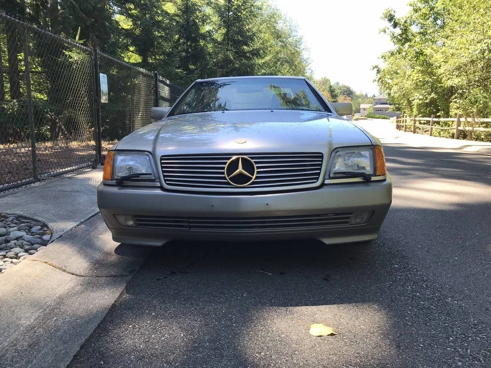 1992 Mercedes-Benz R129 SL-Class - Image 4 of 24