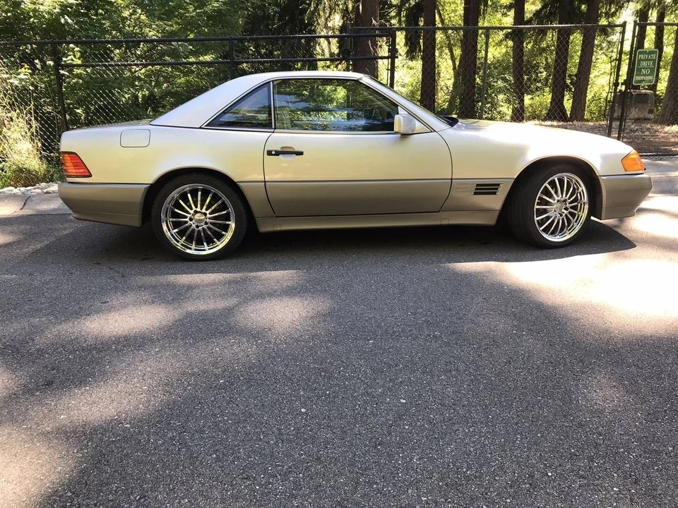 1992 Mercedes-Benz R129 SL-Class - Image 3 of 24