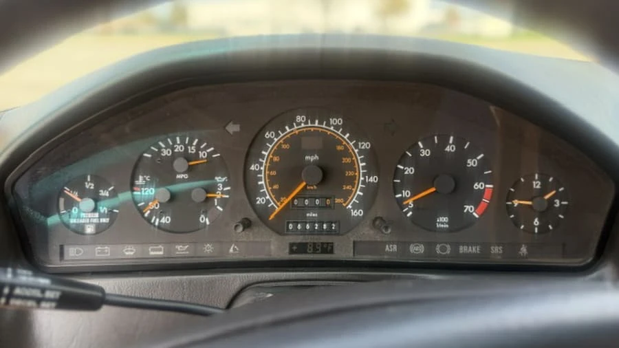 1992 Mercedes-Benz R129 SL-Class - Image 11 of 19