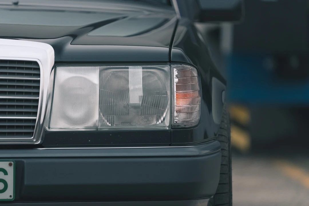 1992 Mercedes-Benz W124 E-Class - Image 24 of 31