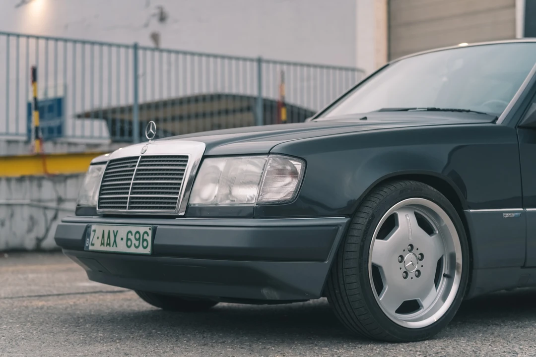 1992 Mercedes-Benz W124 E-Class - Image 27 of 31