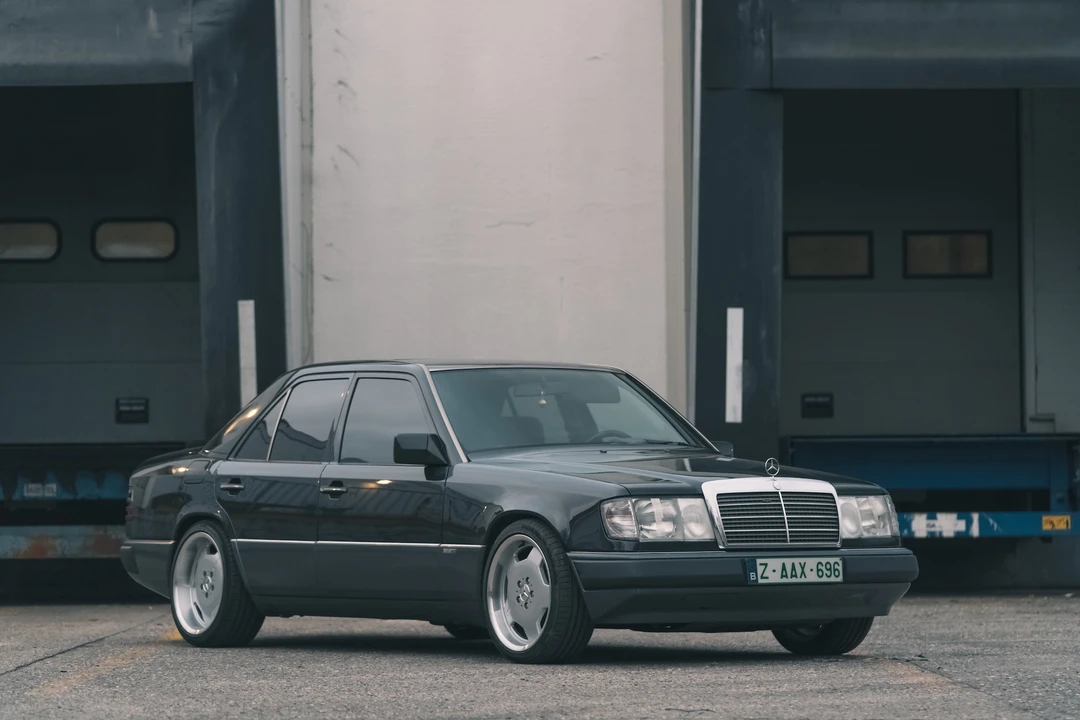 1992 Mercedes-Benz W124 E-Class - Image 18 of 31