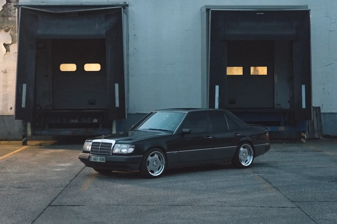 1992 Mercedes-Benz W124 E-Class - Image 12 of 31
