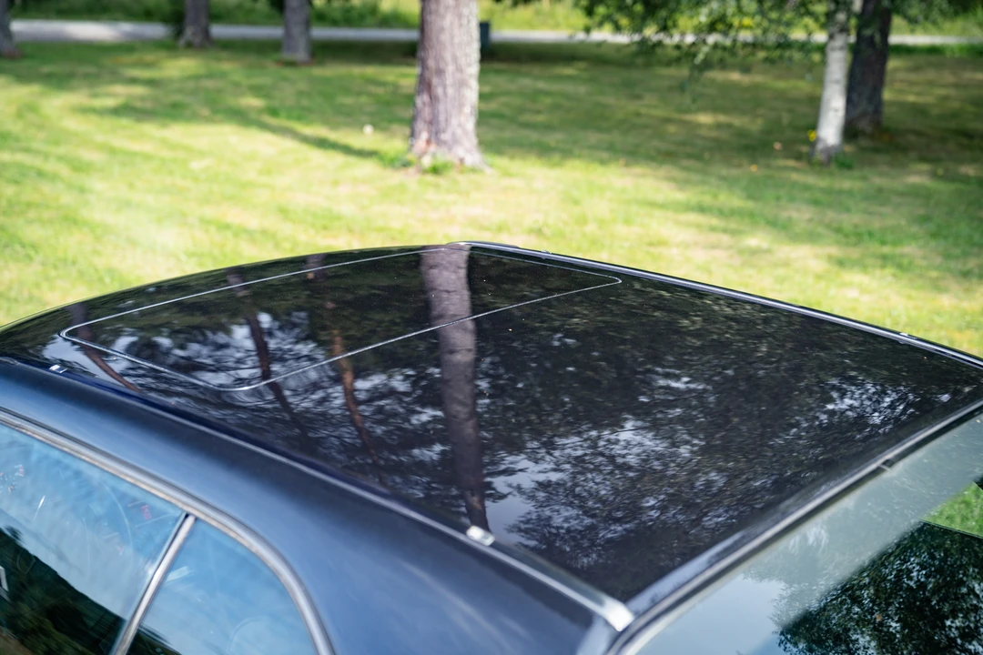 1992 Mercedes-Benz W124 E-Class - Image 25 of 31