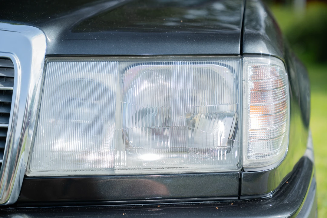 1992 Mercedes-Benz W124 E-Class - Image 31 of 31