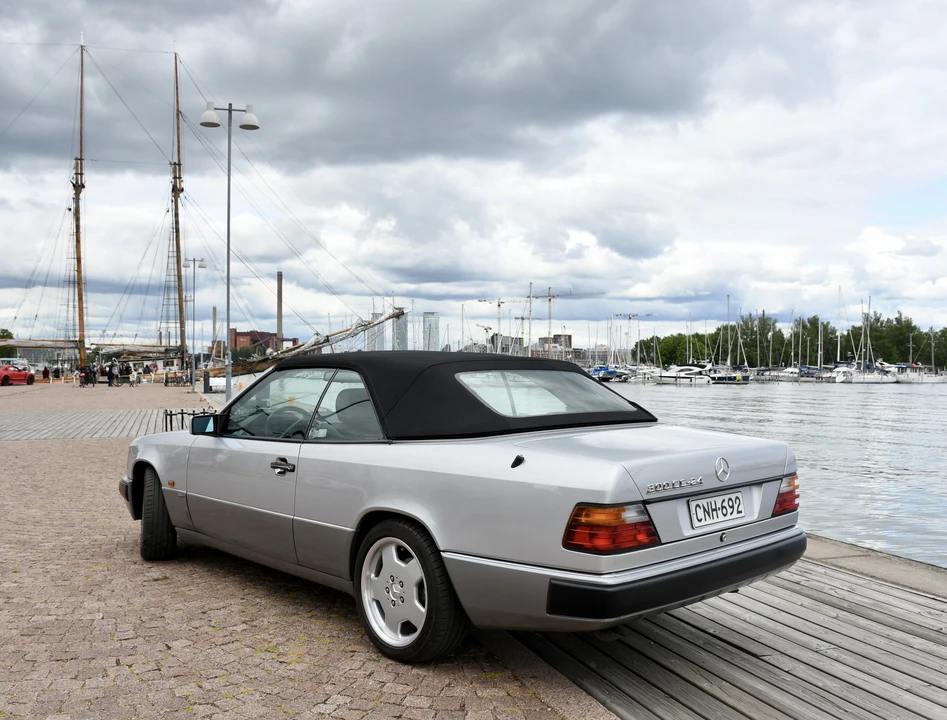 1992 Mercedes-Benz W124 E-Class - Image 4 of 31