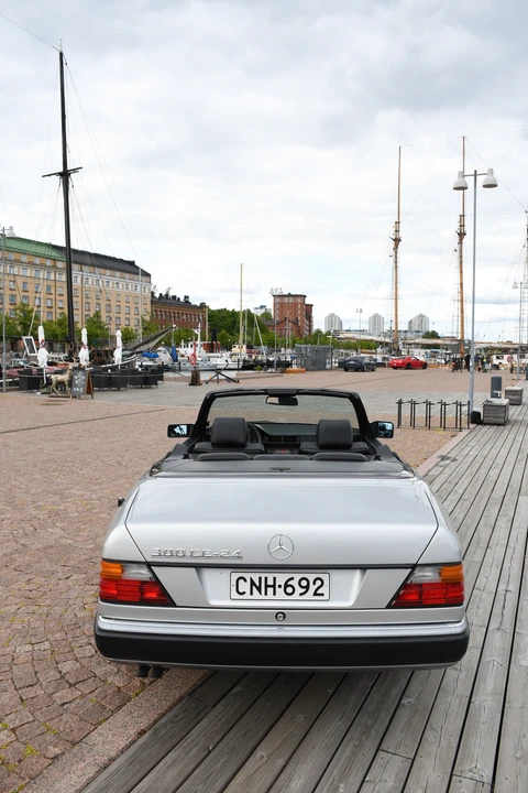 1992 Mercedes-Benz W124 E-Class - Image 6 of 31