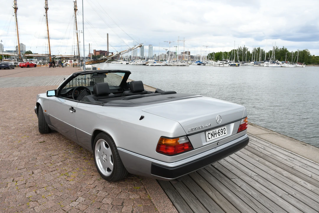 1992 Mercedes-Benz W124 E-Class - Image 7 of 31