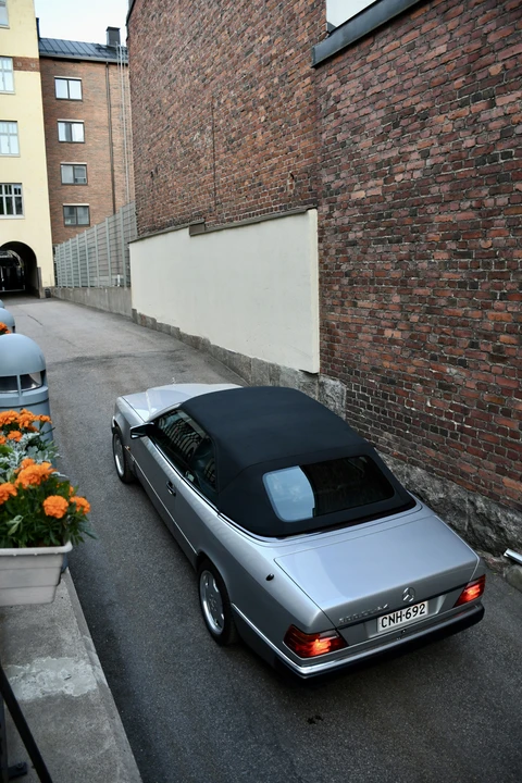 1992 Mercedes-Benz W124 E-Class - Image 31 of 31