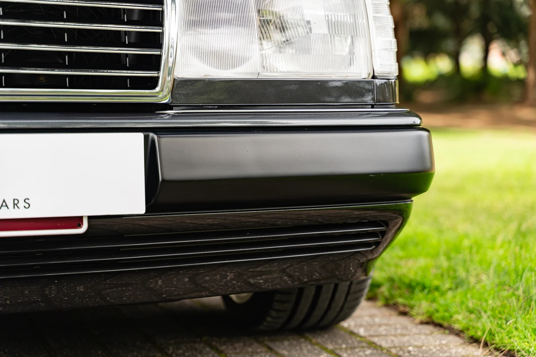 1992 Mercedes-Benz W124 E-Class - Image 15 of 31
