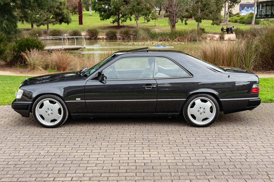 1992 Mercedes-Benz W124 E-Class - Image 4 of 31
