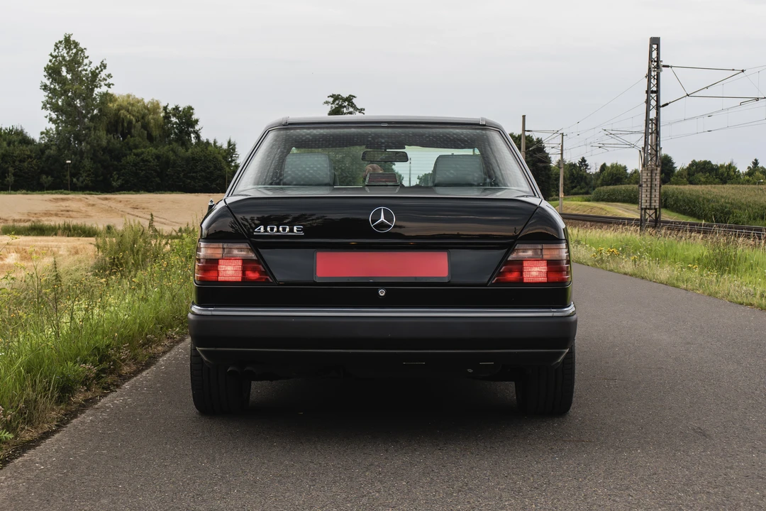 1992 Mercedes-Benz W124 E-Class - Image 5 of 31