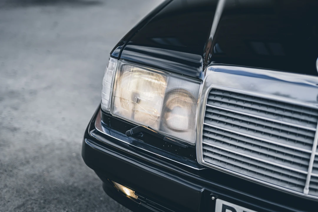 1992 Mercedes-Benz W124 E-Class - Image 15 of 31